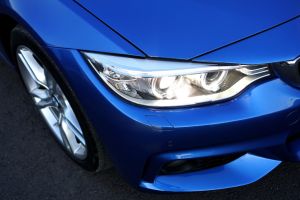 Découvrez les secrets des ampoules bleues pour voiture