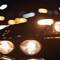 Changer vos ampoules de voiture : guide des feux de position
