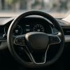 Automobile ou véhicule : quelle nuance ?